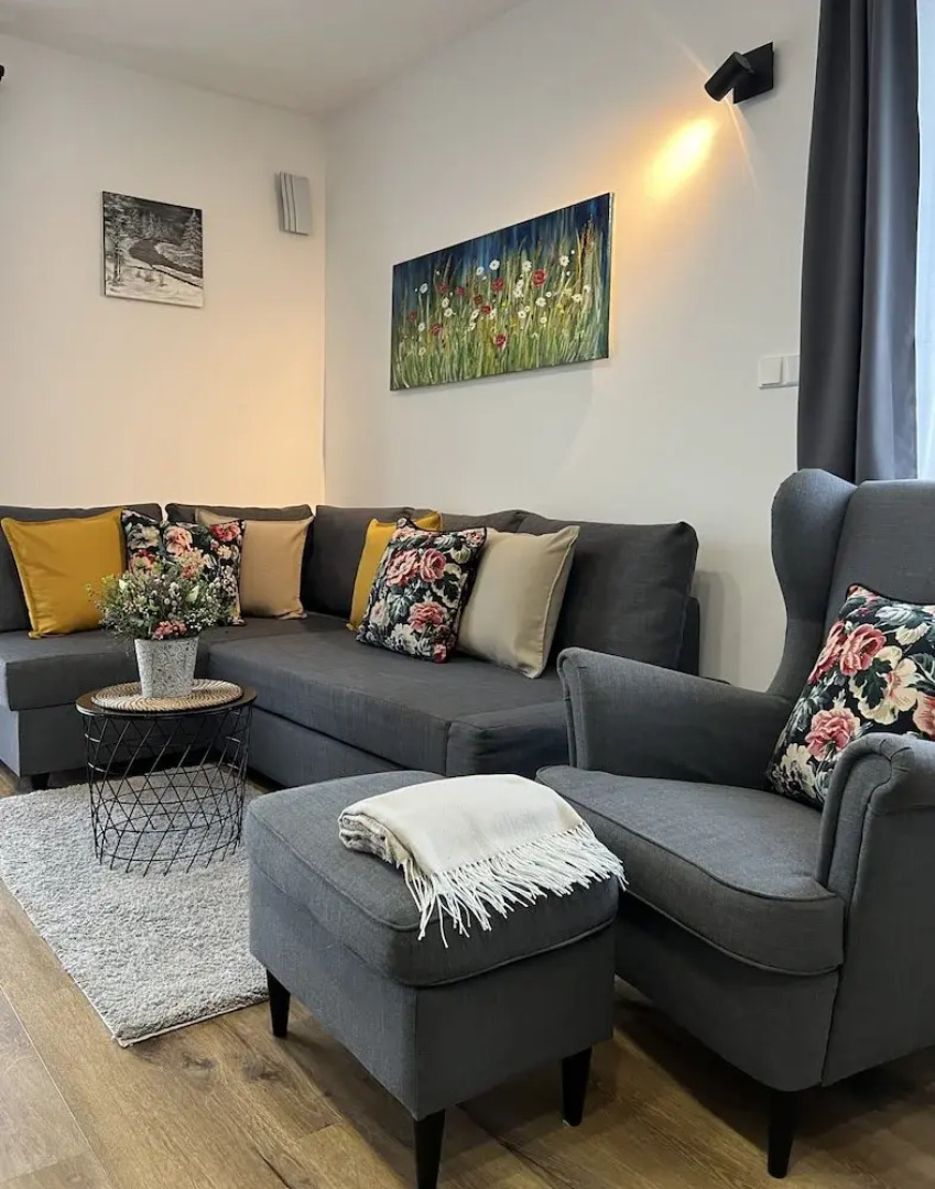 Villa in Doksy Near Macha Lake