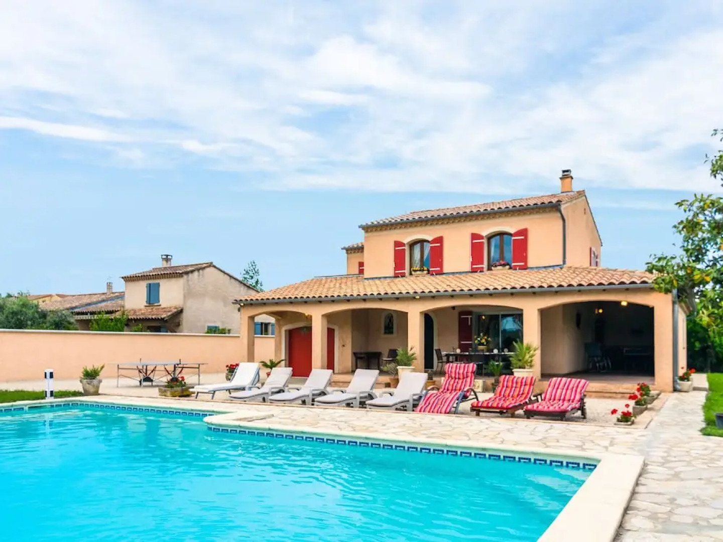 Villa, a True Paradise for the Children, With Private Swimming Pool and Large Grass Garden!
