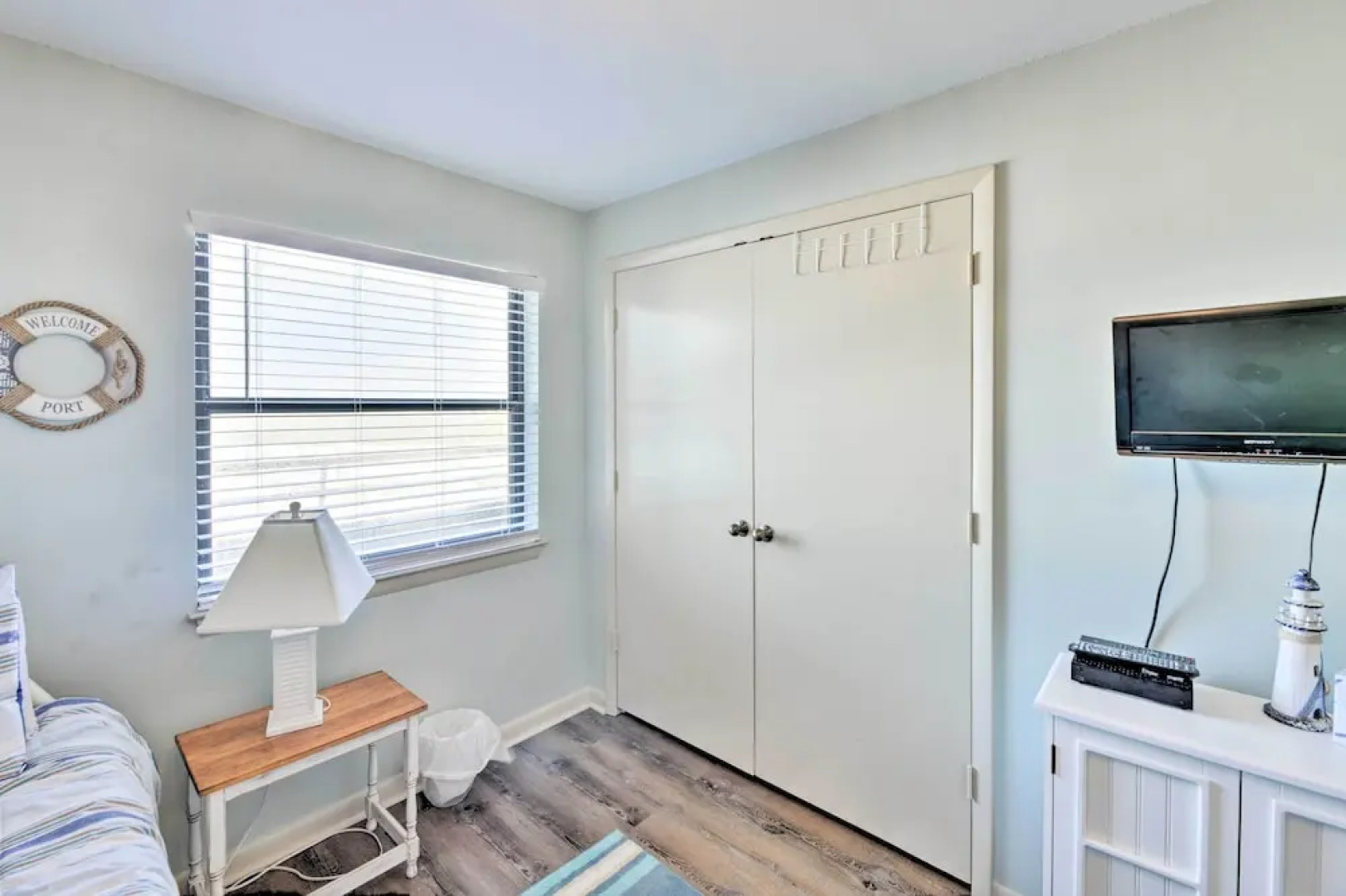 Summer Winds Resort Condo w/ Ocean Views!