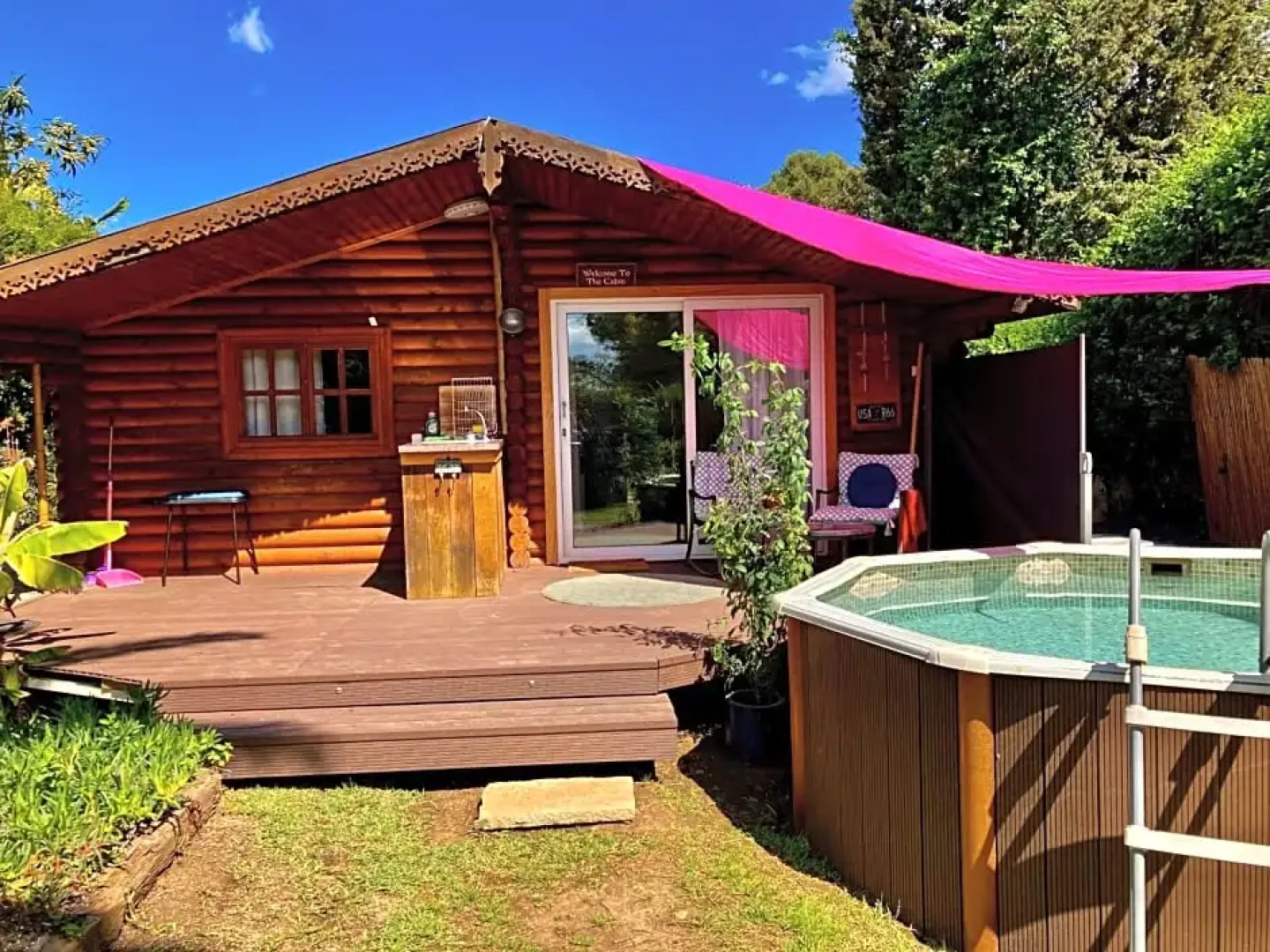 Romantic Private Cabin