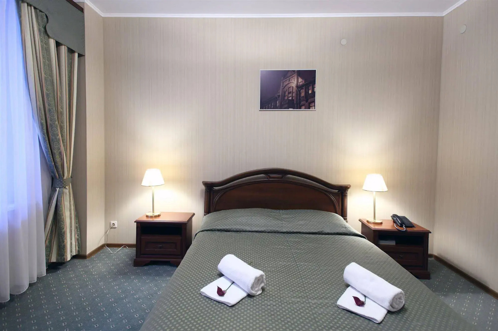 Отель «9 Сов»