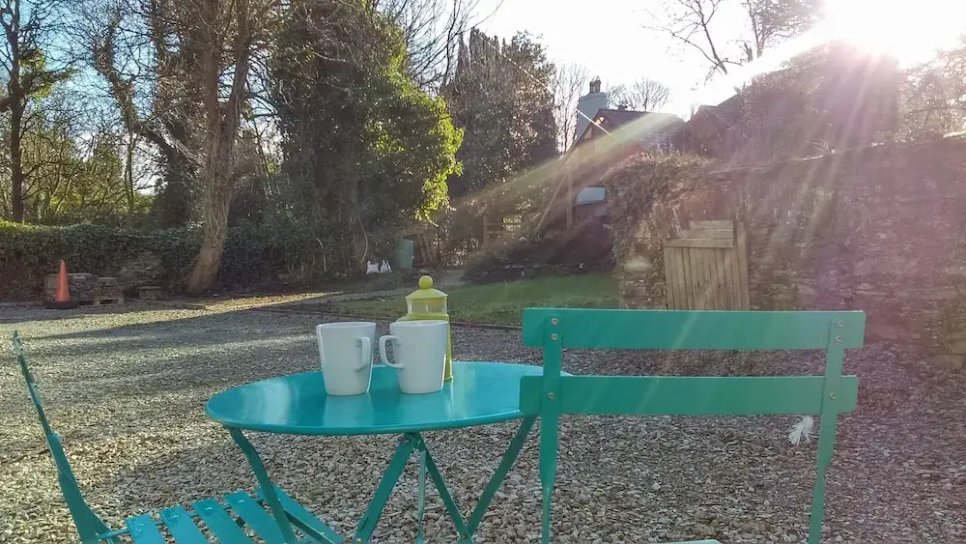 Moville Boutique Hostel