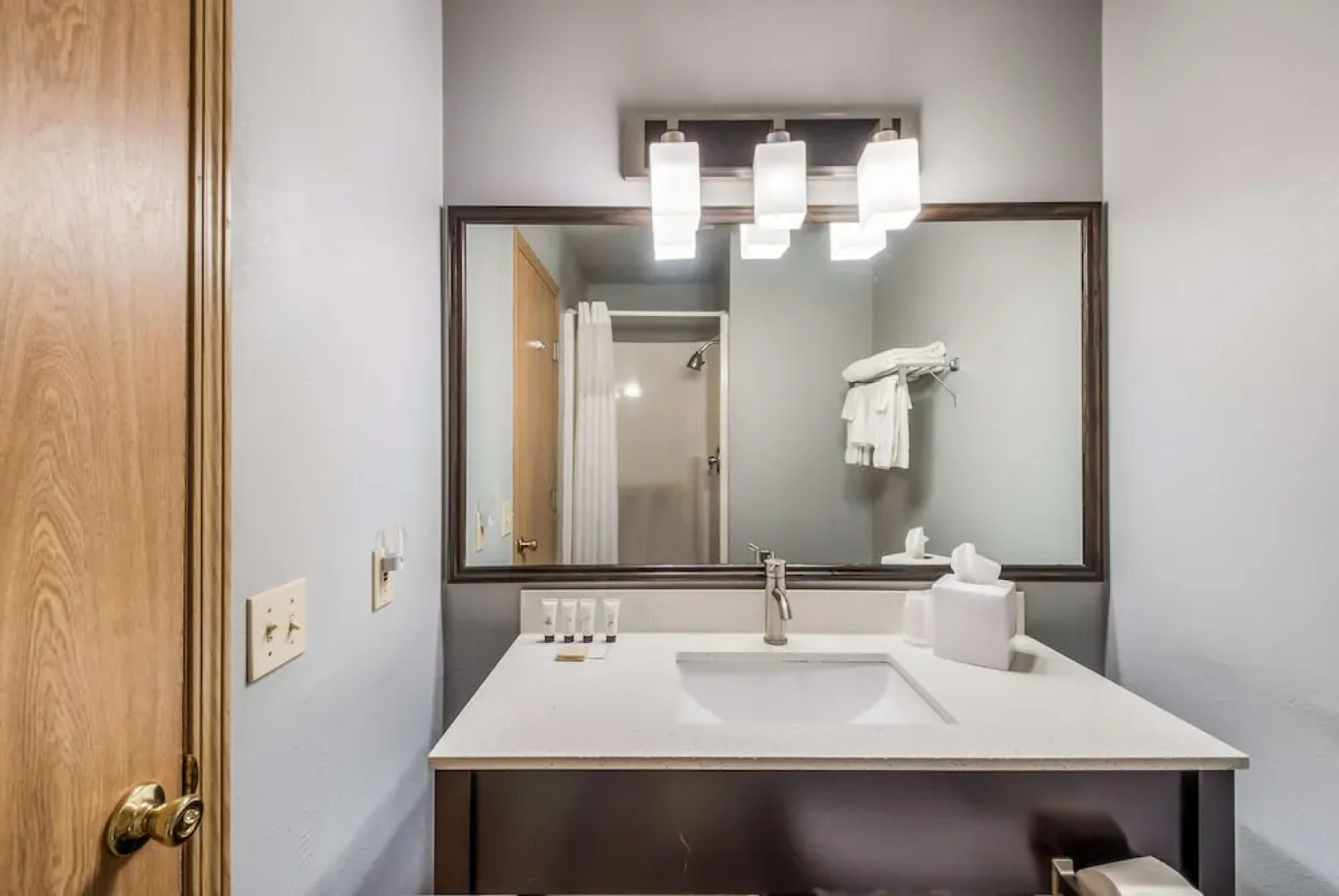 Days Inn and Suites Sequim