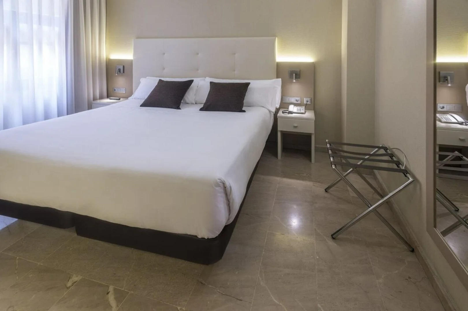 Отель Serhs Del Port