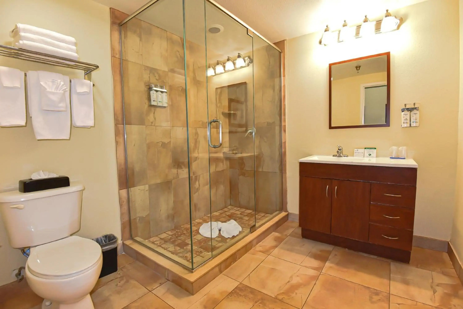 Holiday Inn Express & Suites Cocoa by IHG