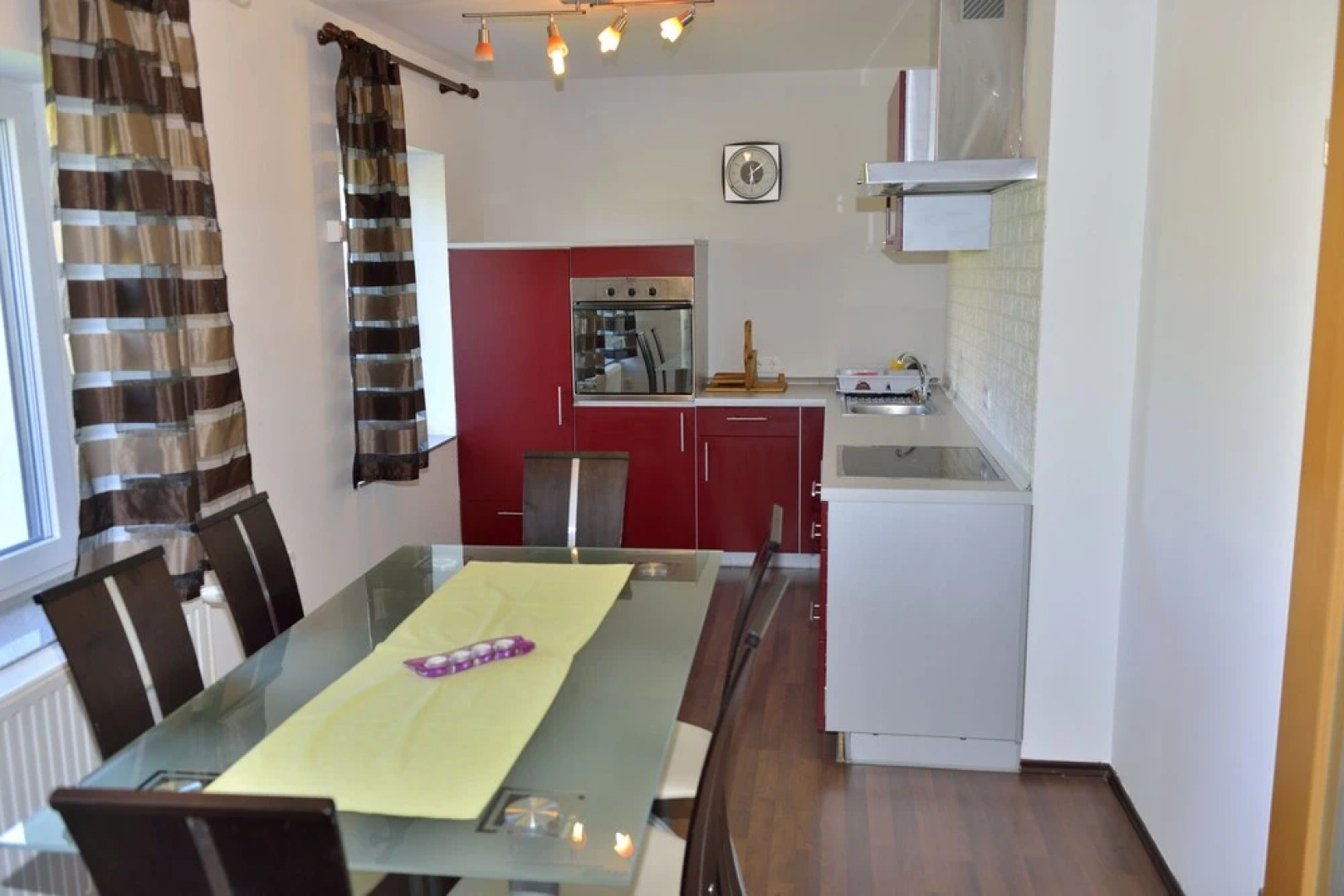 Apartmaji bungalovi i sotorisce Silva