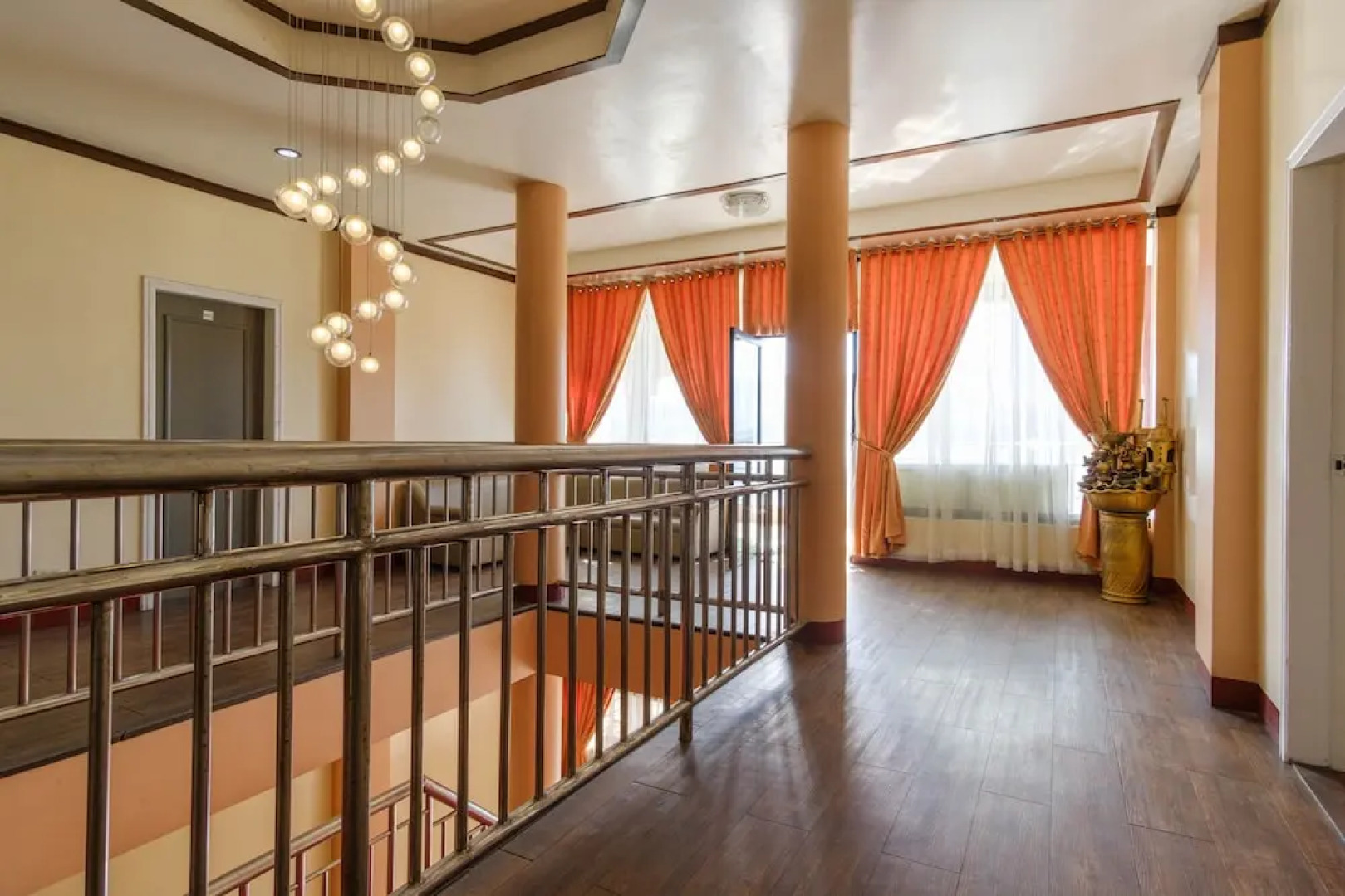 RedDoorz Plus @ Seaborne Hotel Subic Zambales