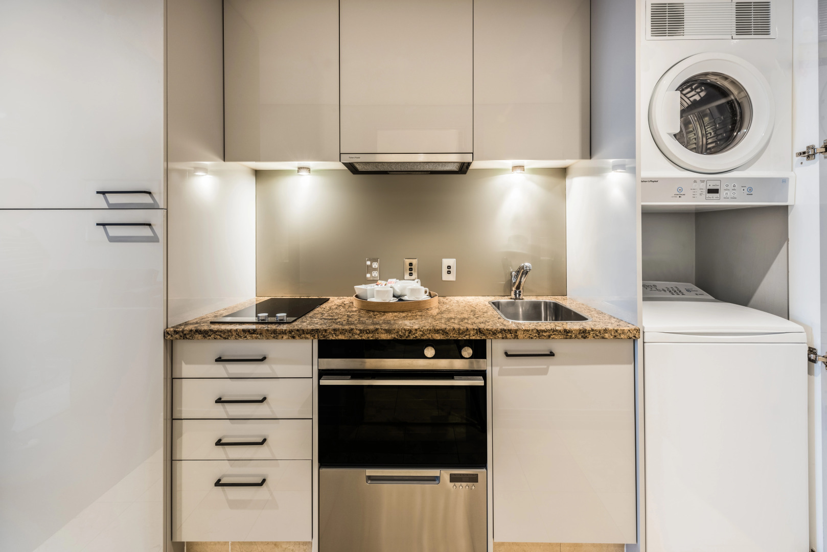 Avani Auckland Metropolis Residences