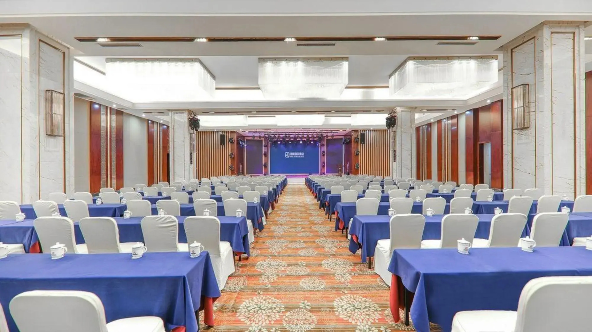 Hongdu International Hotel