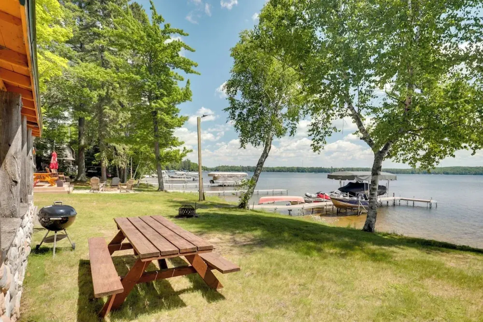 South Twin Lake Cabin w/ Seasonal Dock & Slip!