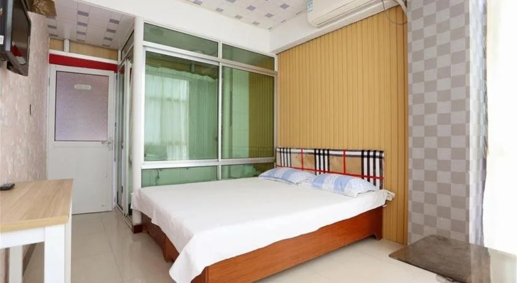 Changhong Hostel