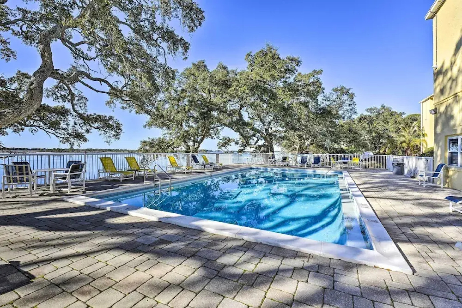 Waterfront Community w/ Perks: Mary Esther Condo