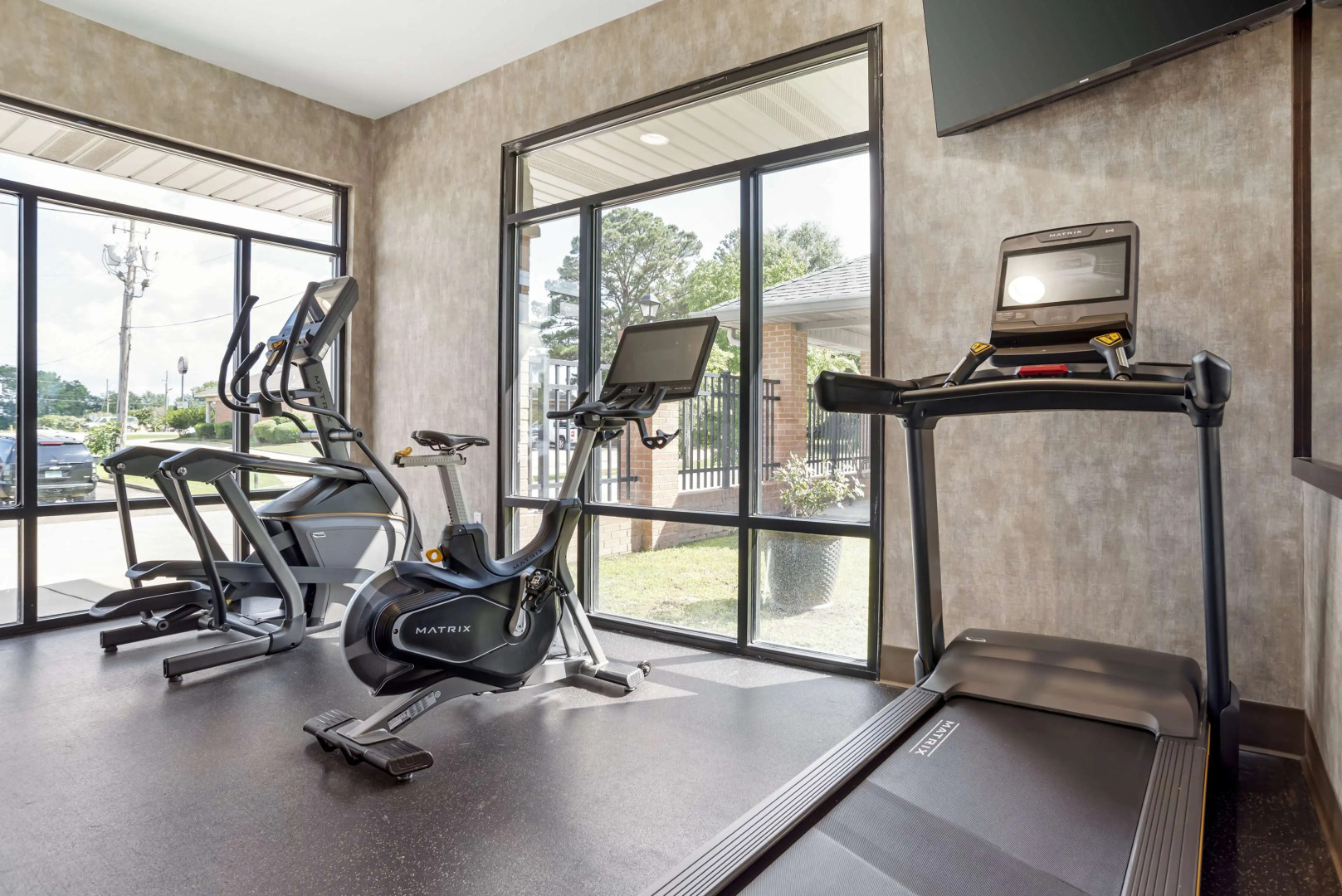 Best Western Plus Two Rivers Hotel & Suites