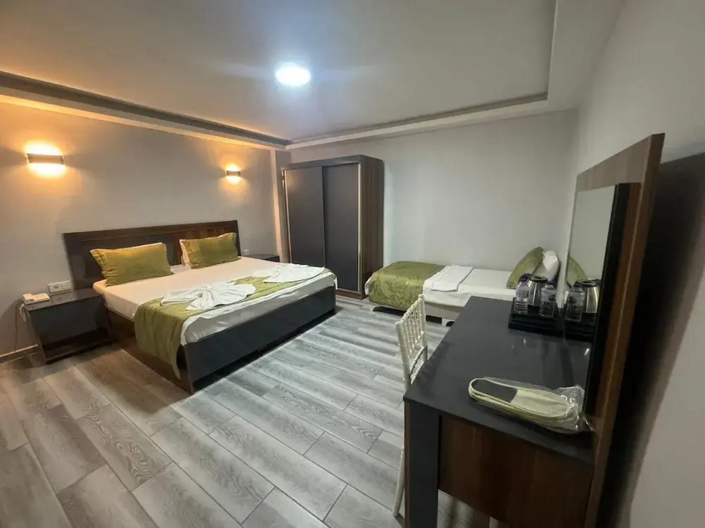 Deniz Otel