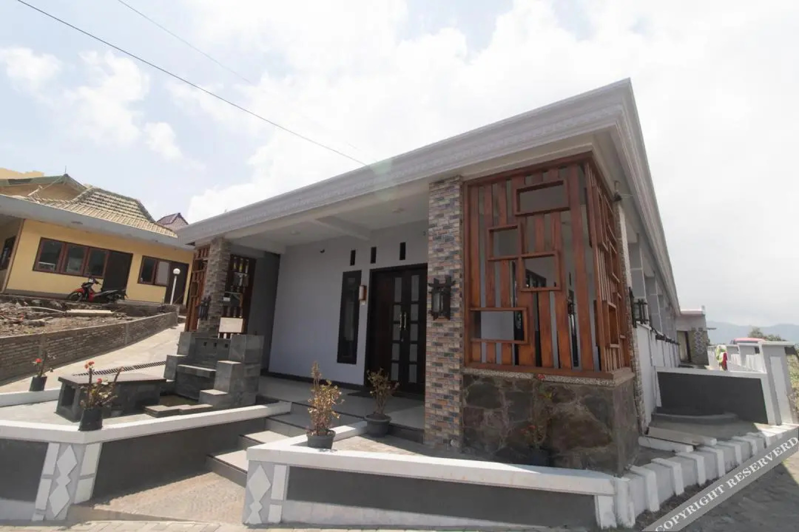 Saputra View Bromo Guest House