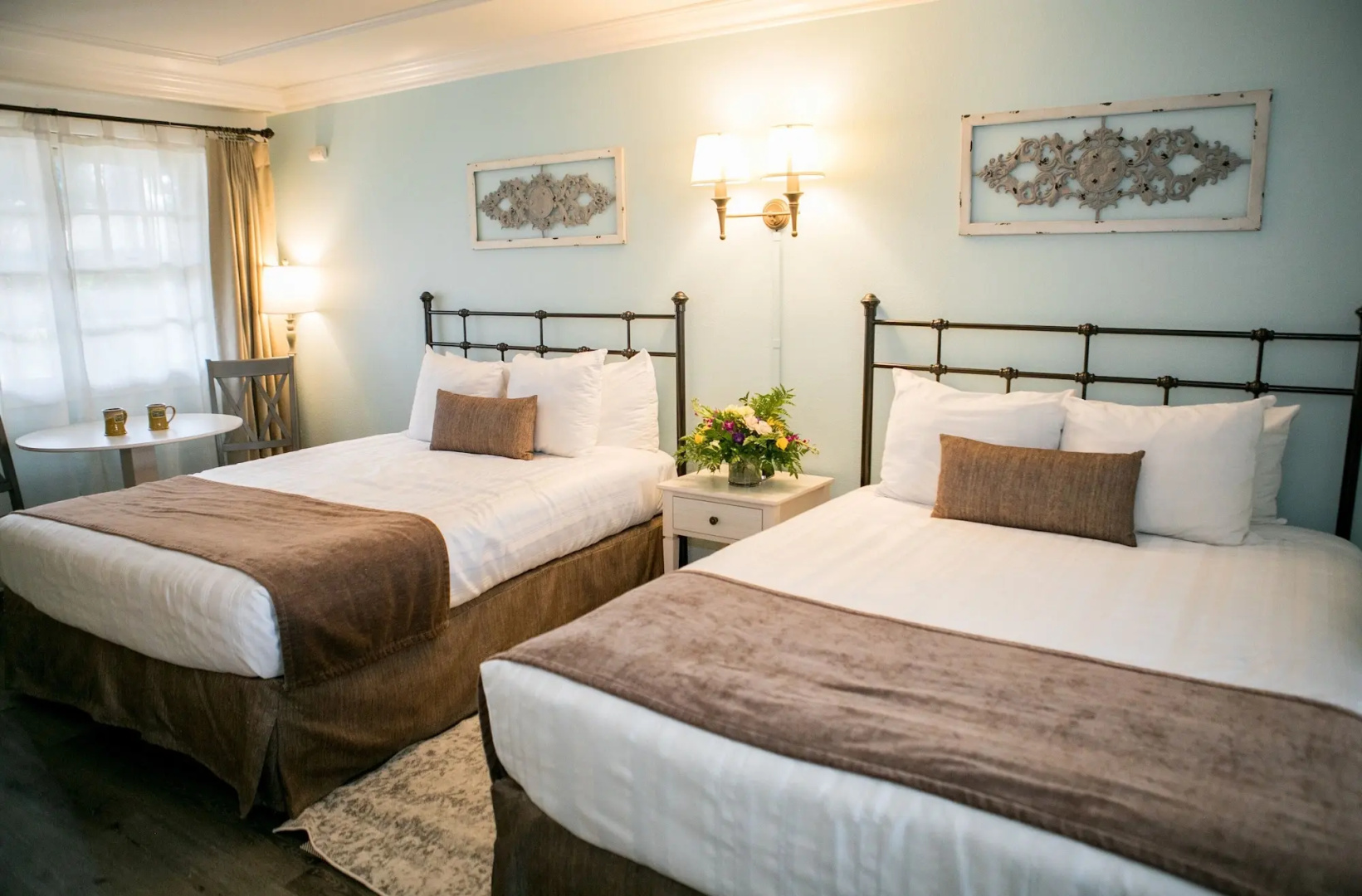 Sea Otter Inn