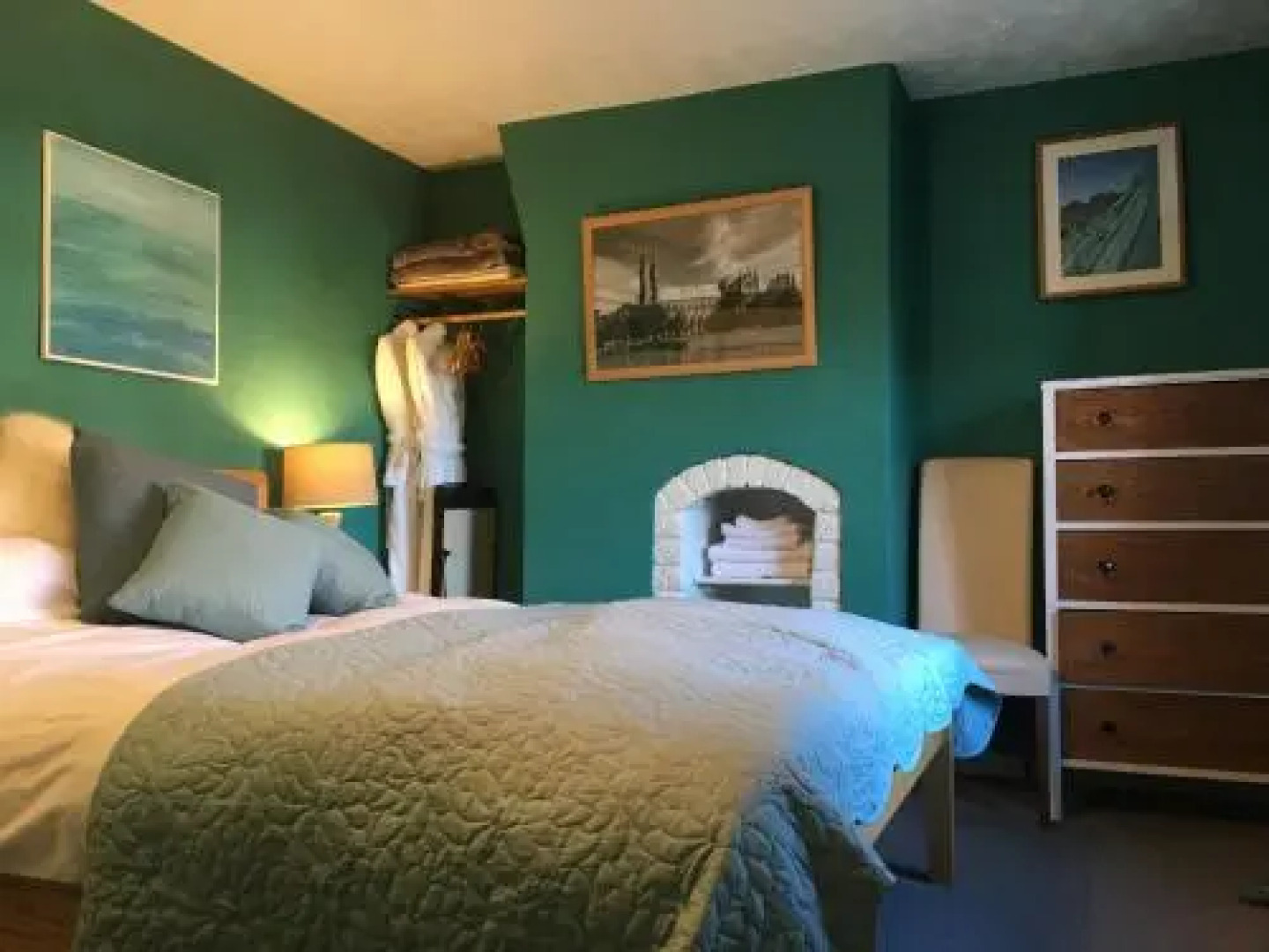 Bright Moments Holiday Home