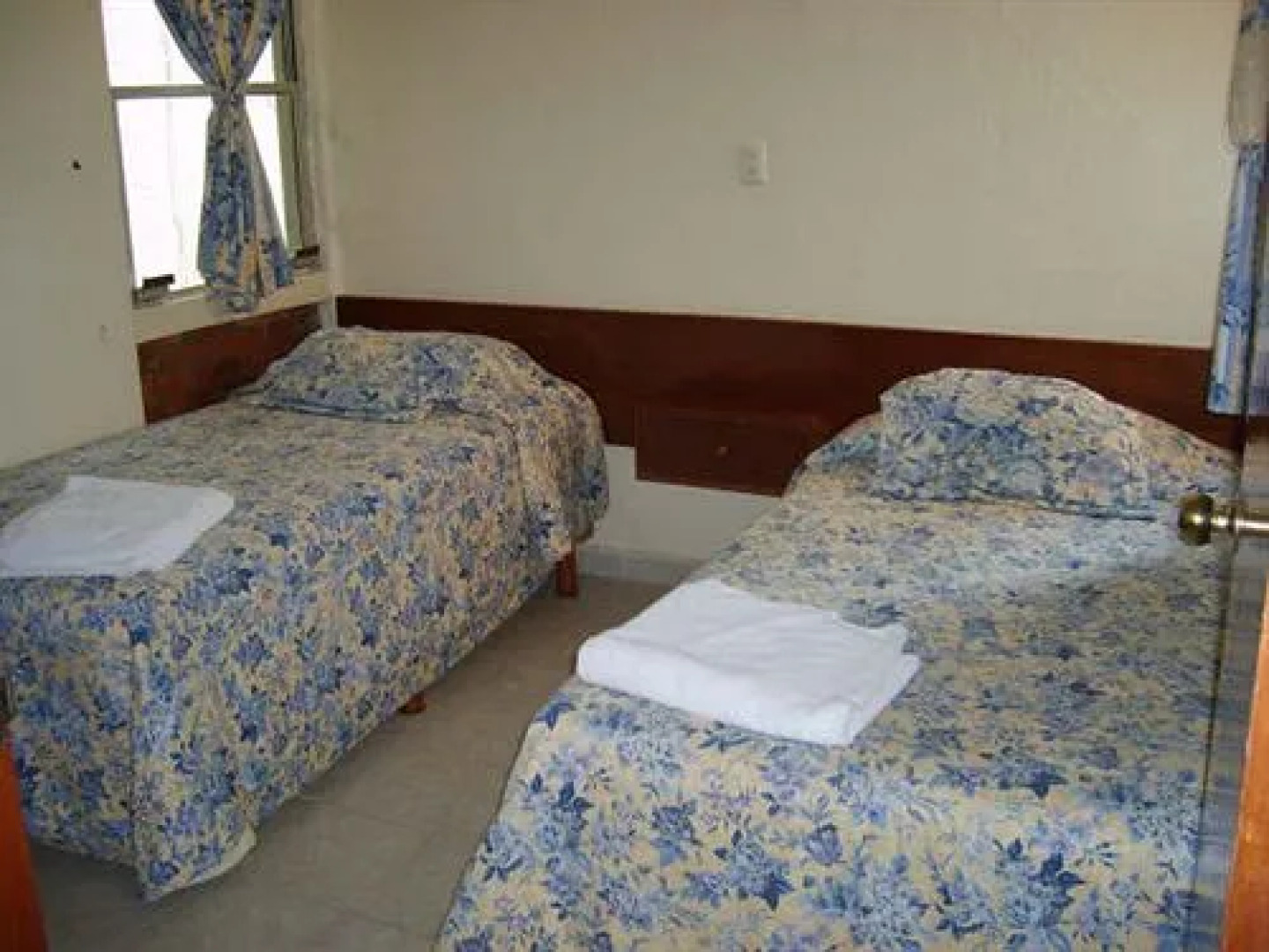 Costa Sol Hotel & Villas