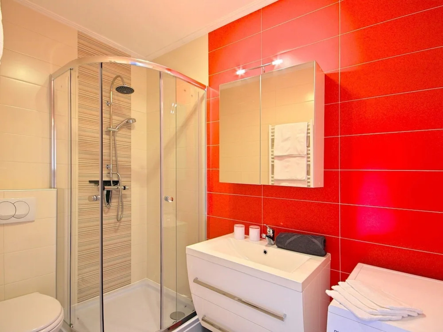 Lovely Apartment in Kaštel With Swimming Pool