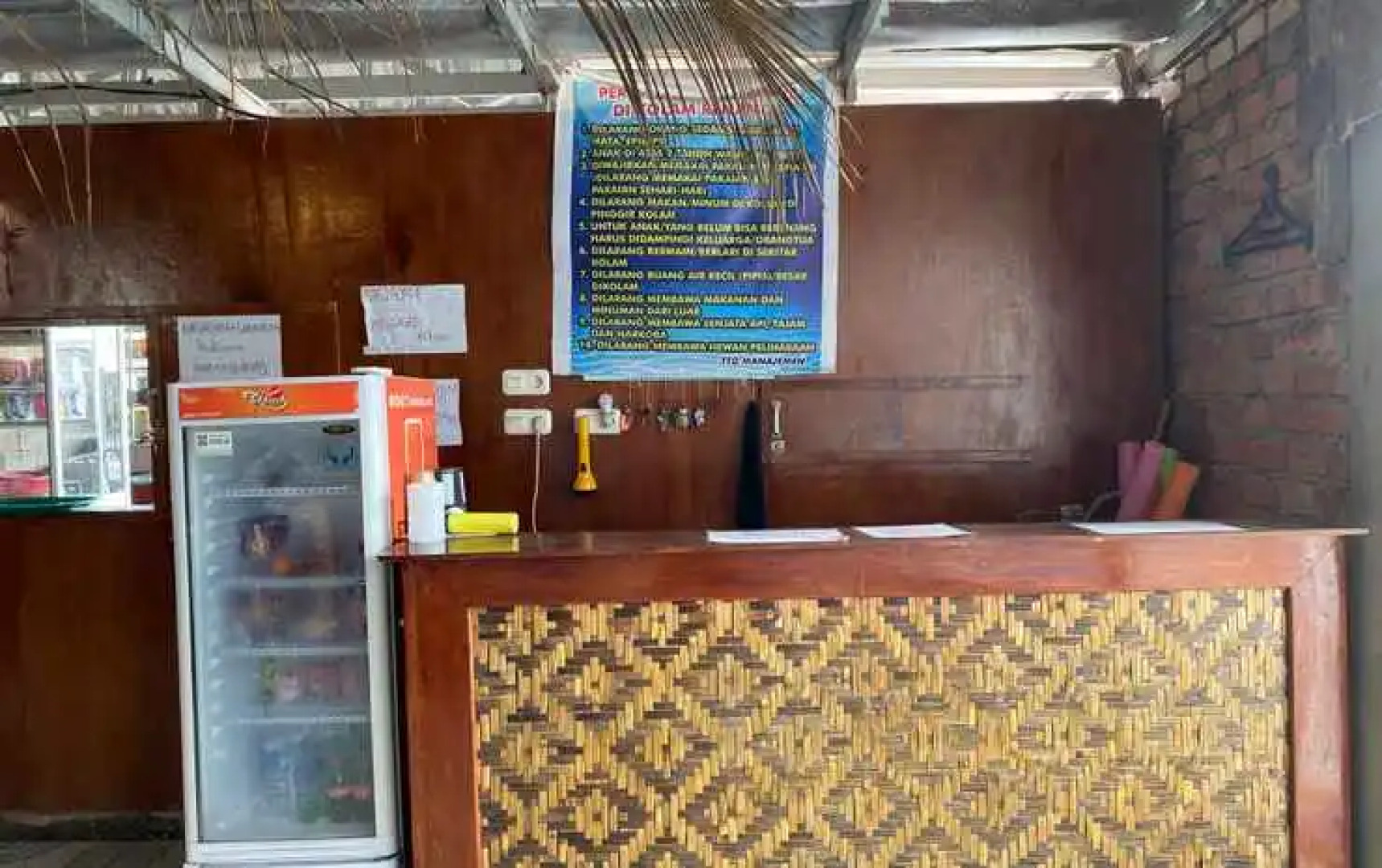 Oyo 3195 Pondok Penginapan Strongkeng Syariah