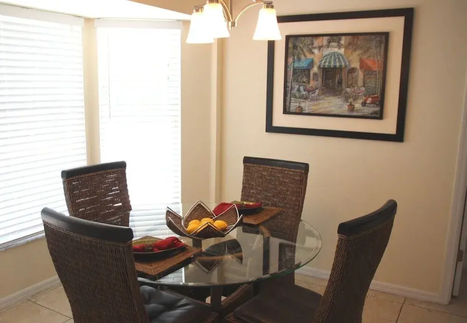 Yvonne by 123cape VR