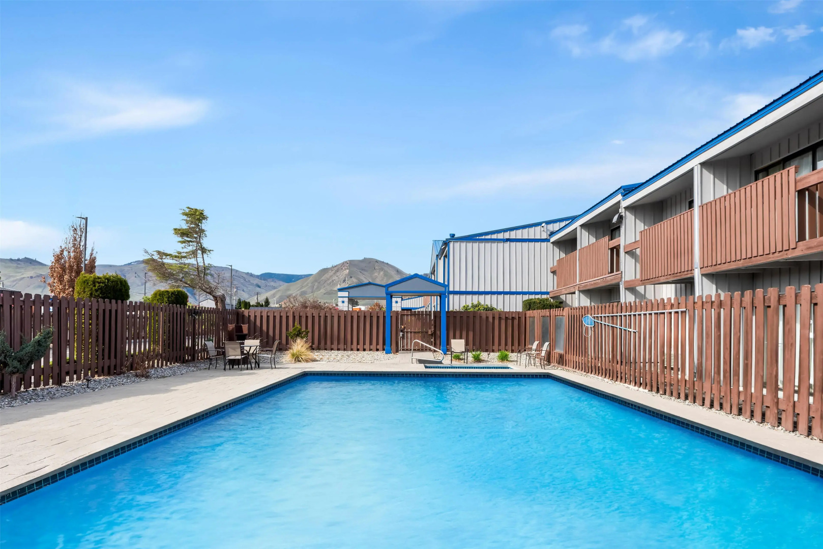 Best Western Chieftain Inn