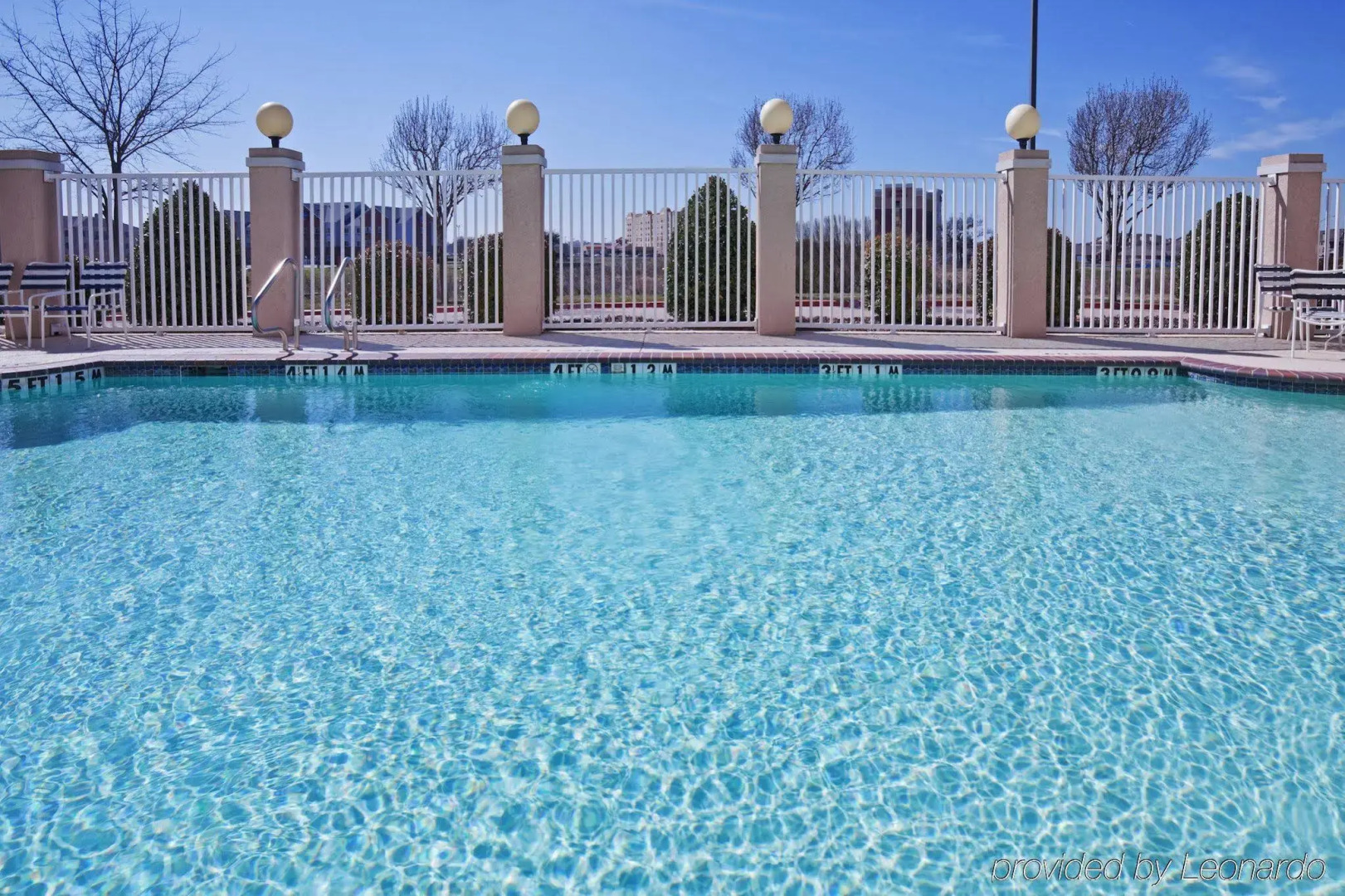 Holiday Inn Express Hotel & Suites Dallas Lewisville by IHG