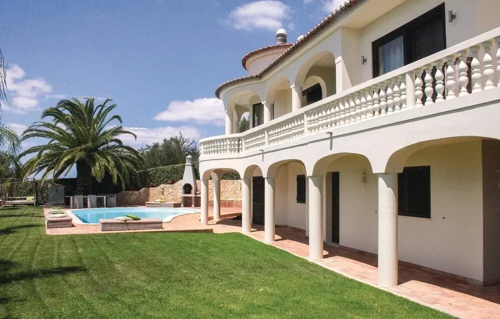 Stunning Home in Silves With Wifi and 4 Bedrooms