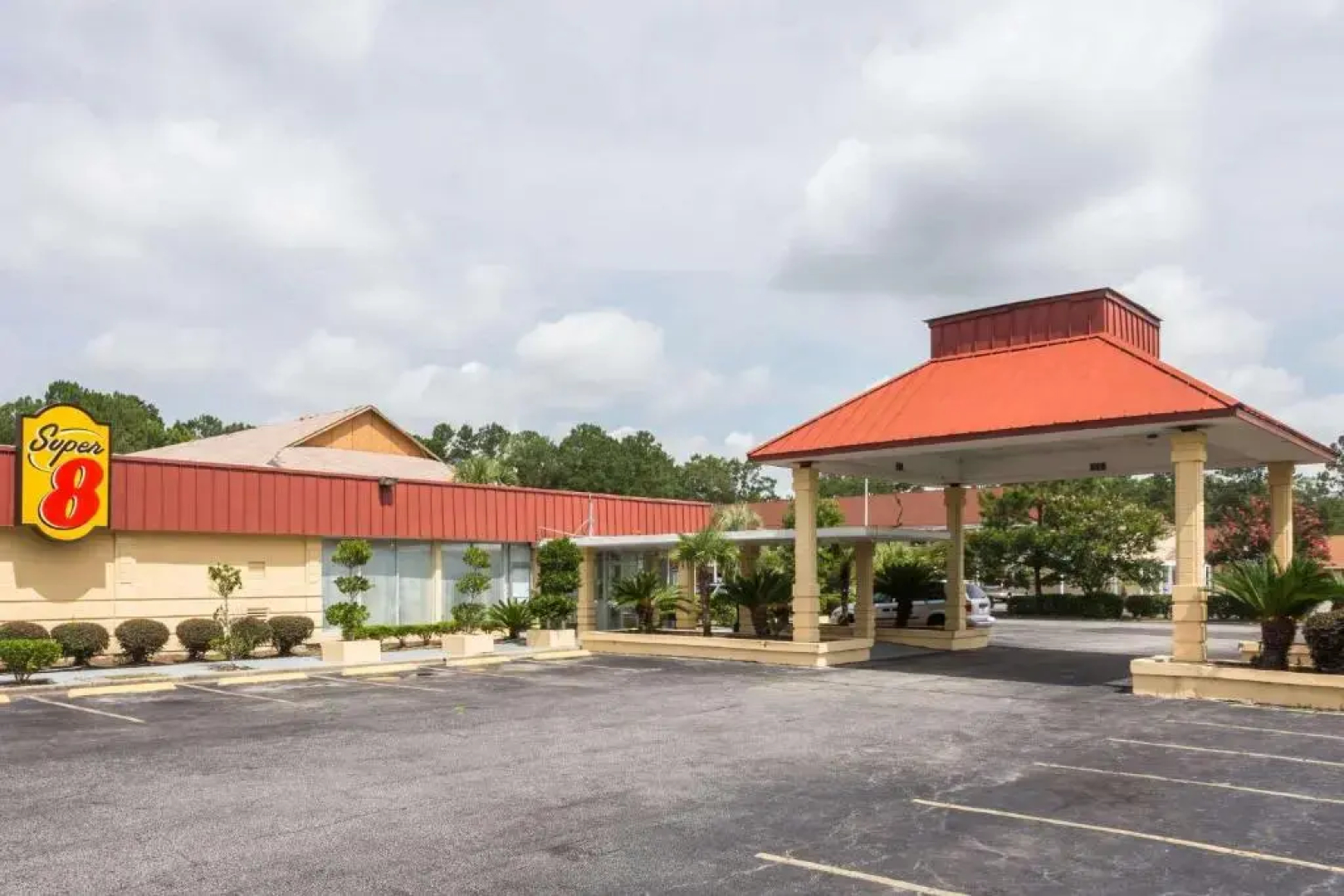 Super 8 Hardeeville