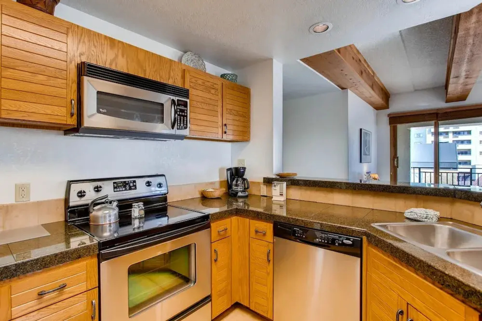 Spacious 2 Br Unit With Completely Updated Kitchen 2 Bedroom Condo - No Cleaning Fee! by RedAwning