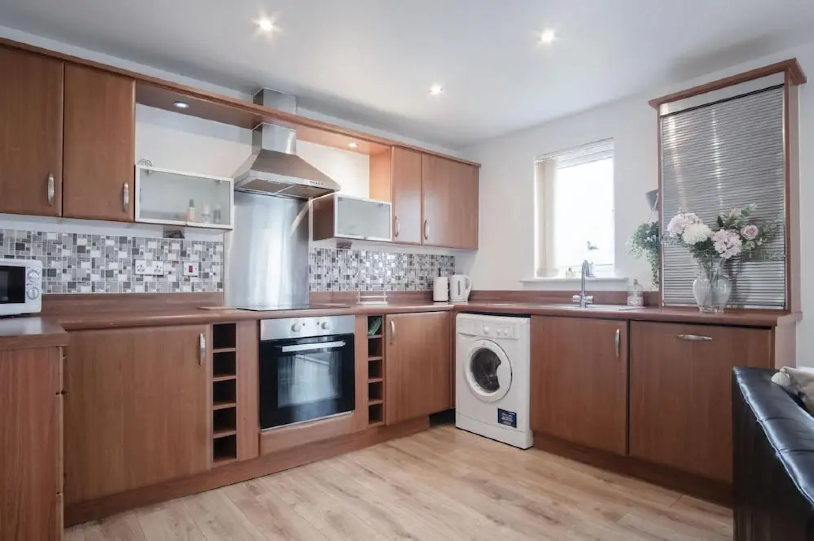 Beach View - 2 Bedroom Apartment - Llanelli