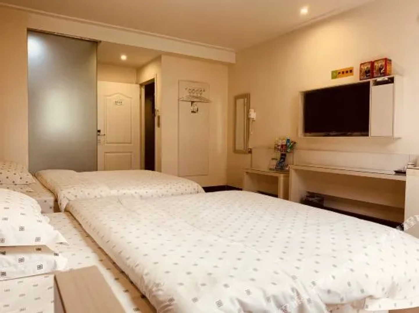 Jiemeiwei Hotel (Zhangzhou Wuling Square Municipal Government Branch)