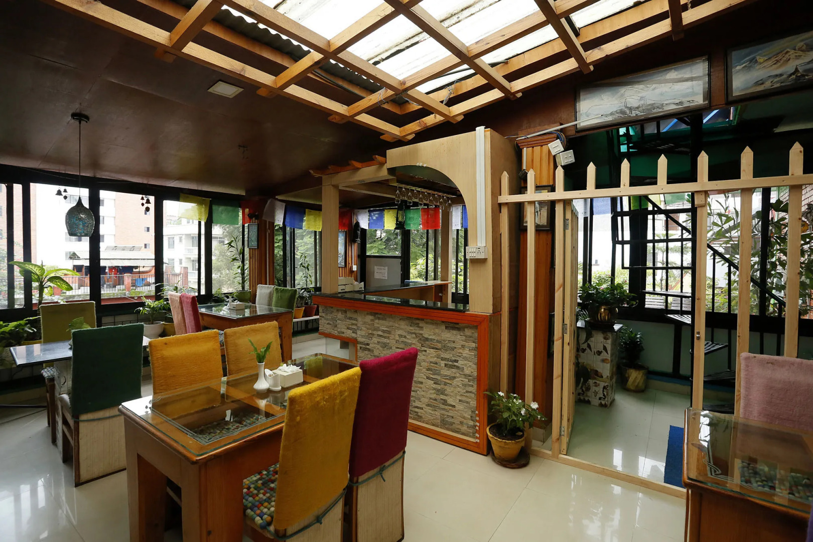 Shangri-la Boutique Hotel