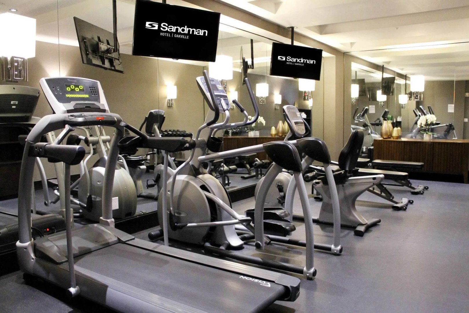 Sandman Hotel Oakville