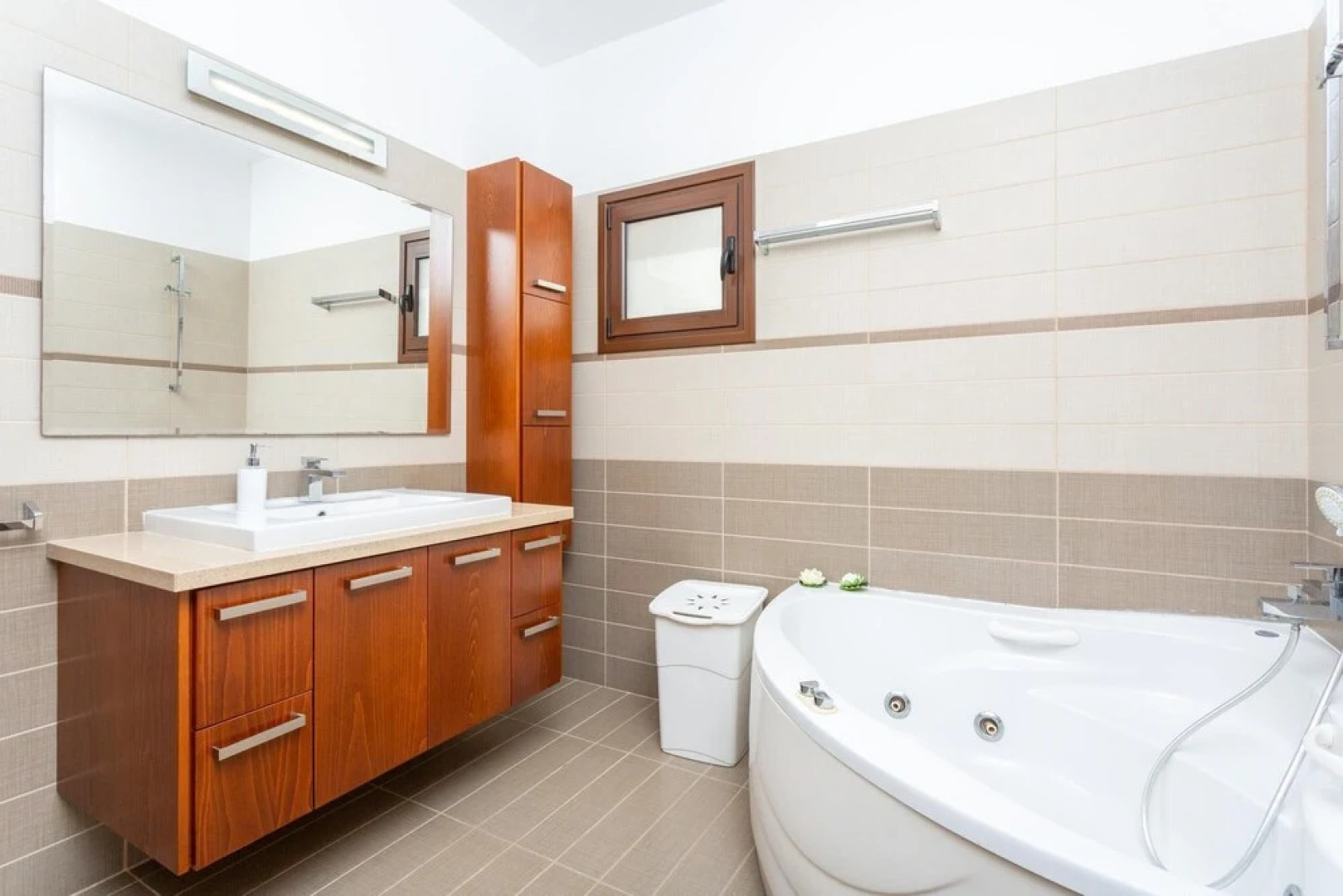 Villa Kalizoni Large Private Pool Walk to Beach A C Wifi - 3036