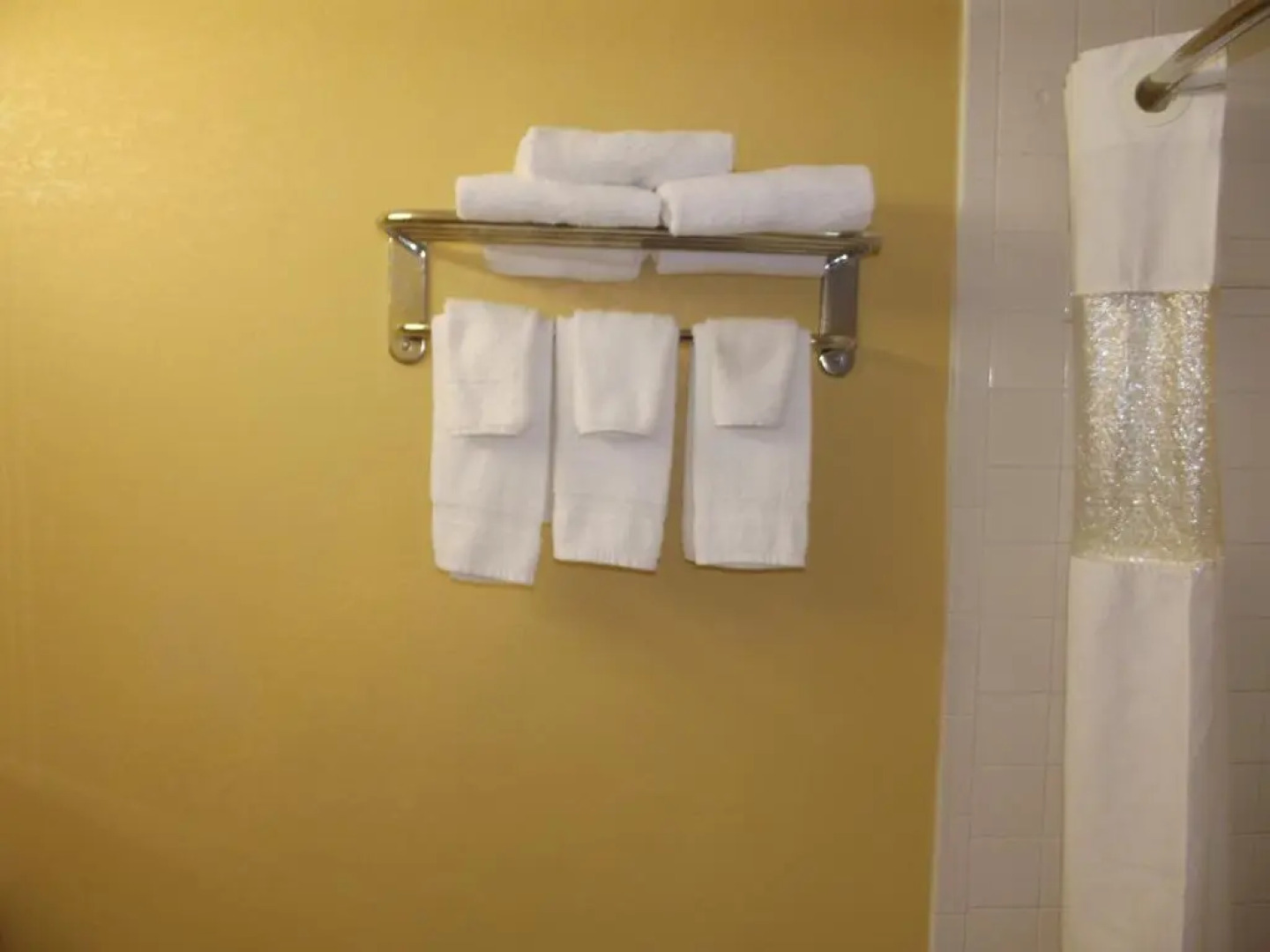 Ambassadors Inn & Suites