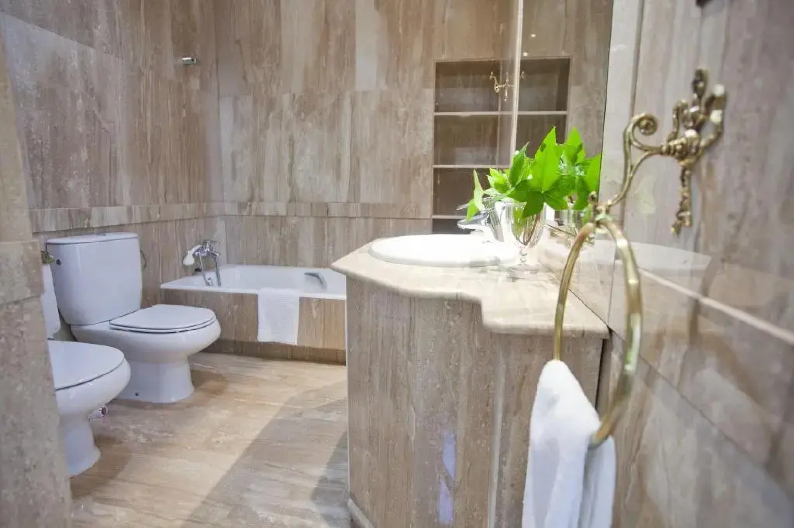 Hospedería Casa De La Campana