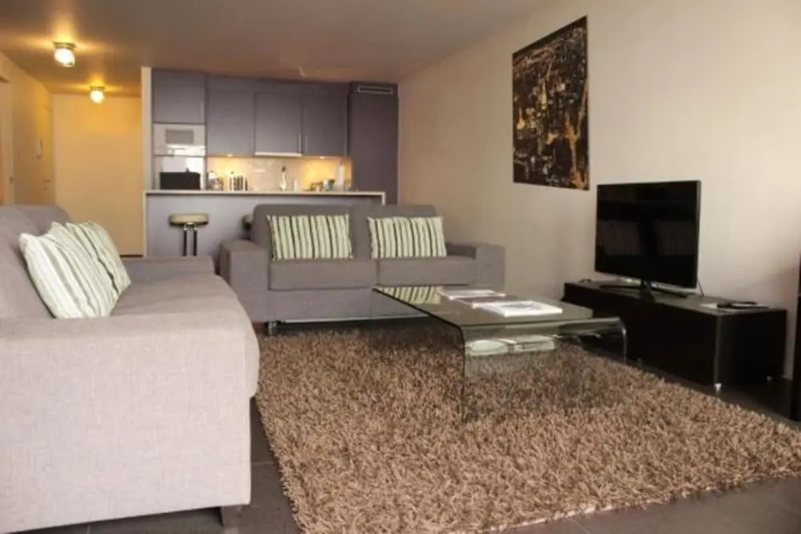 Montreux Lake View Apartments and Spa