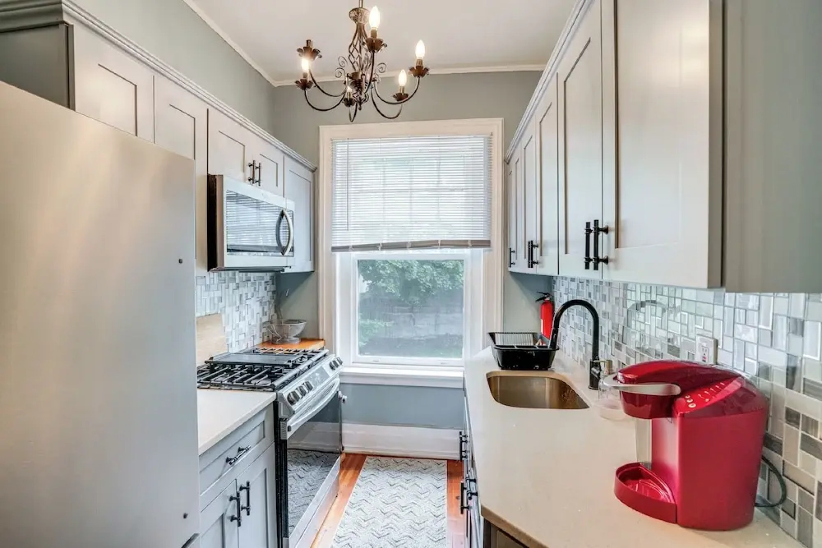 Steps to Union College: Home w/ Shared Yard!