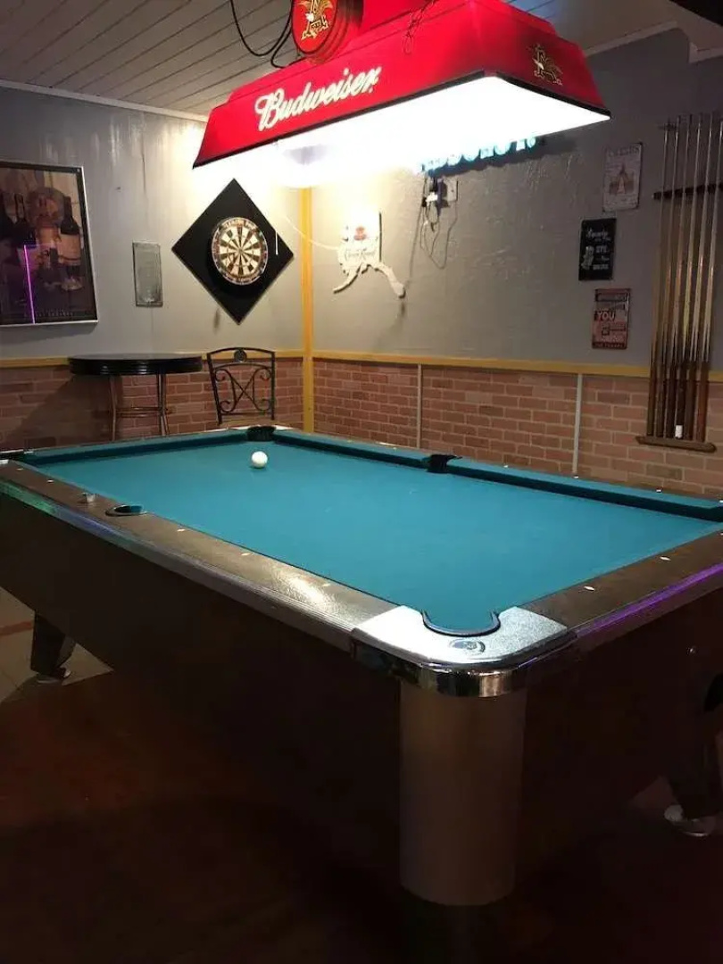 Hooligans Fishing Lodge