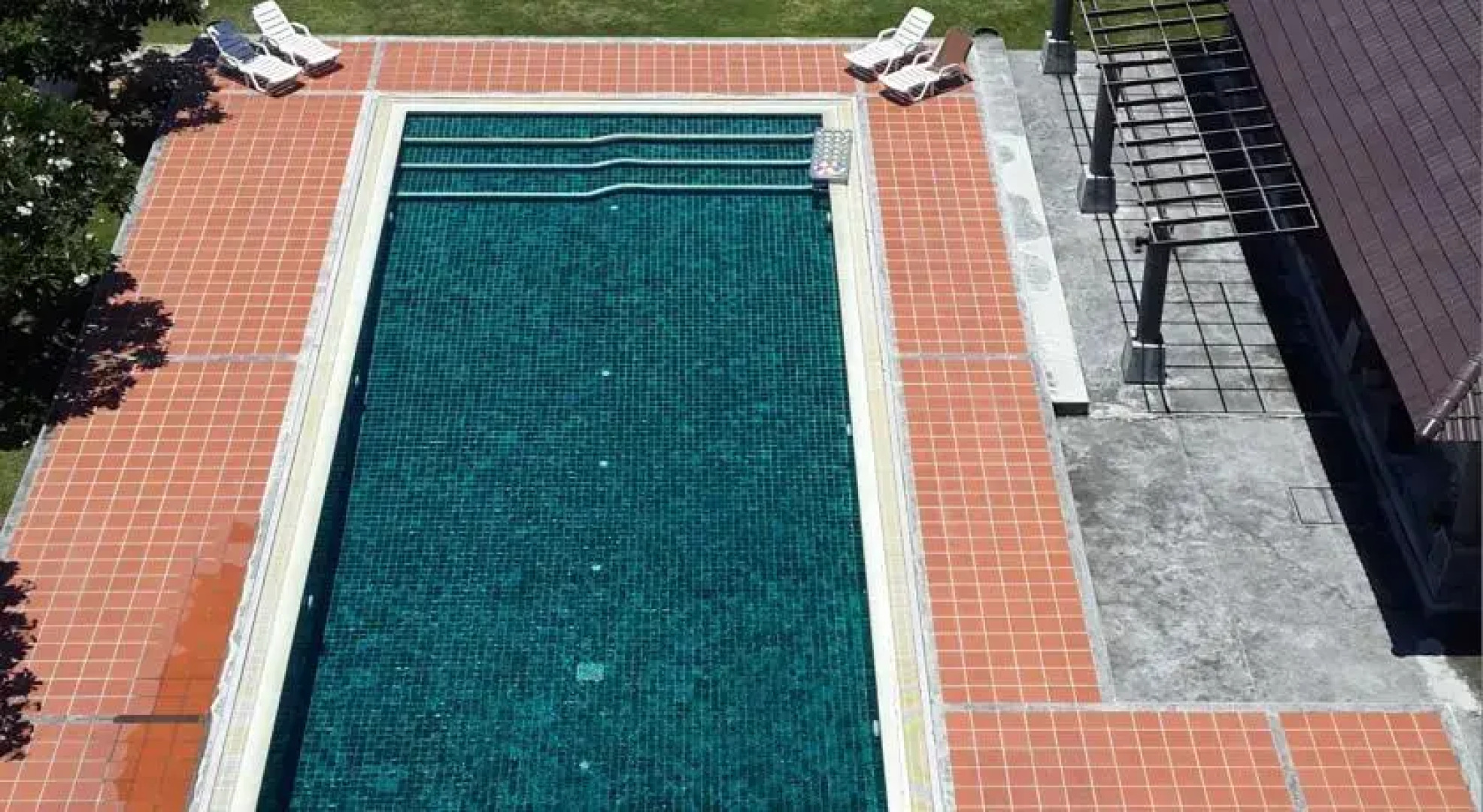 Khanom Beach Resident