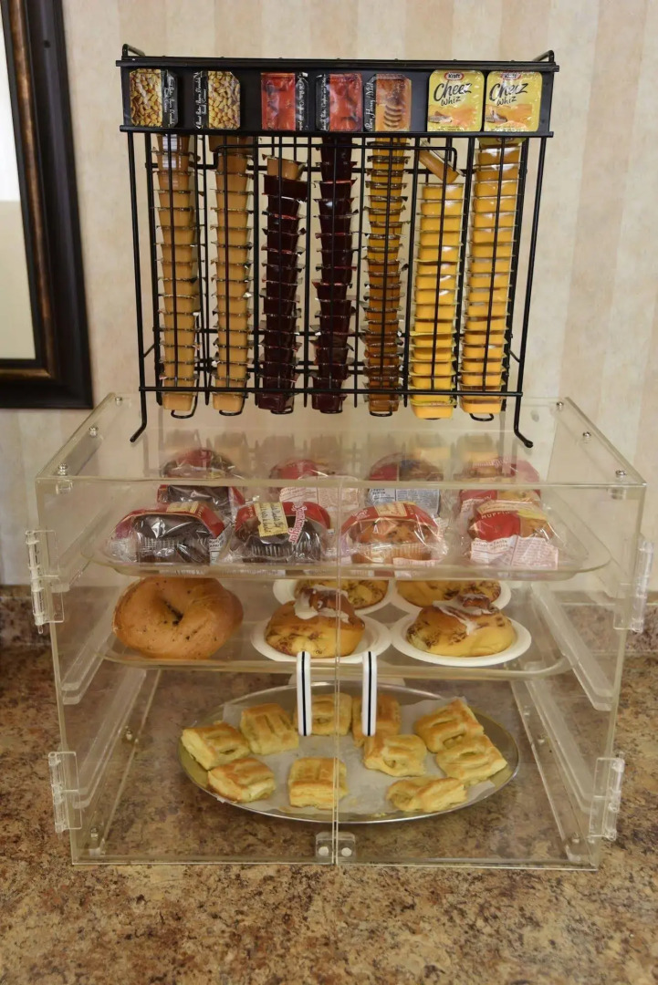 Travelodge by Wyndham Lloydminster