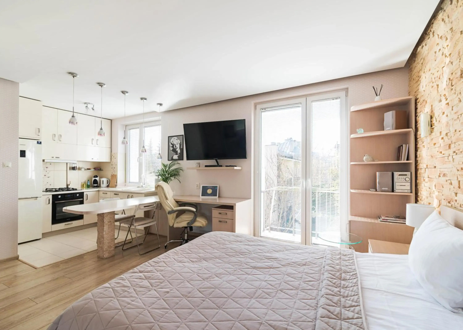 Royal Garden Apartment