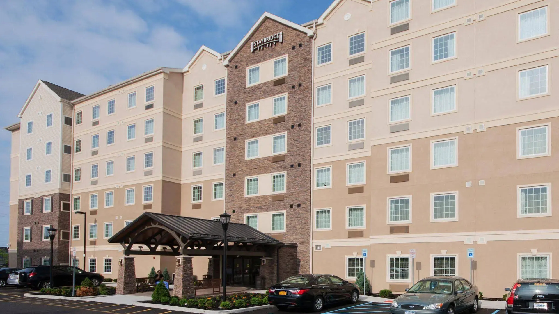 Staybridge Suites Buffalo-Amherst by IHG