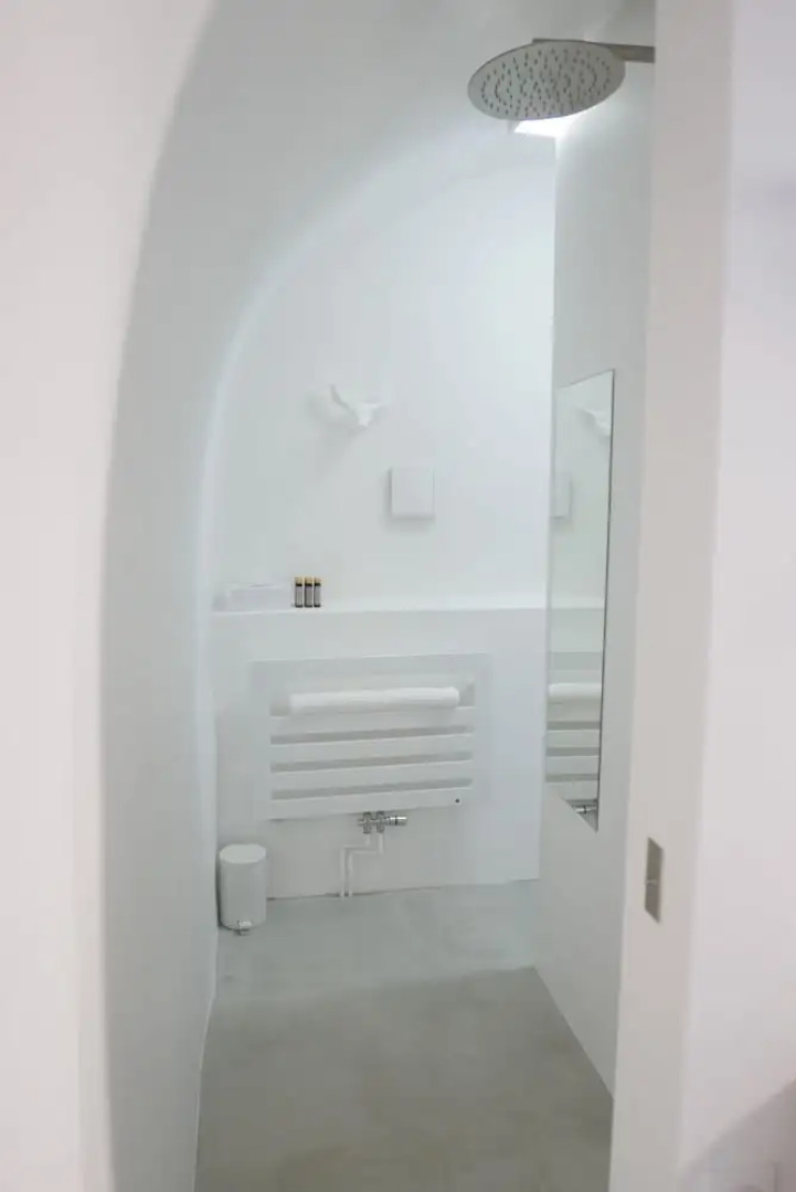 Tour Sarrazine de Montaren