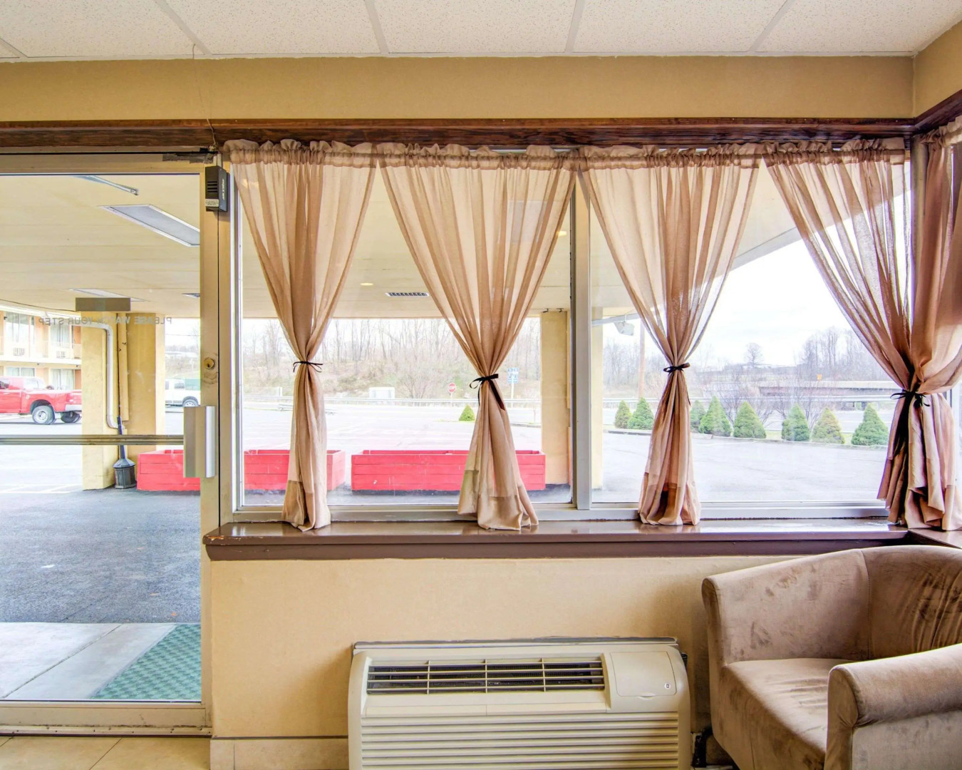 Edyn Hotel By Townhouse Wytheville US 52