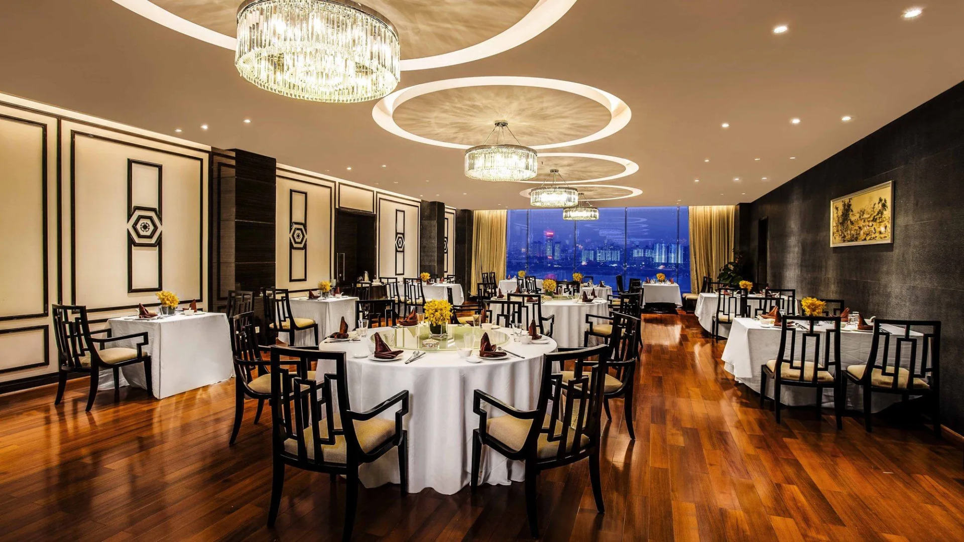 Holiday Inn Nanchang Riverside by IHG