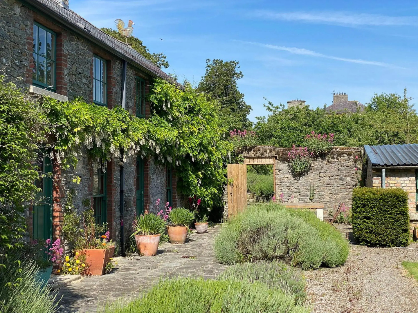 The Stable Yard House at Burtown House & Gardens
