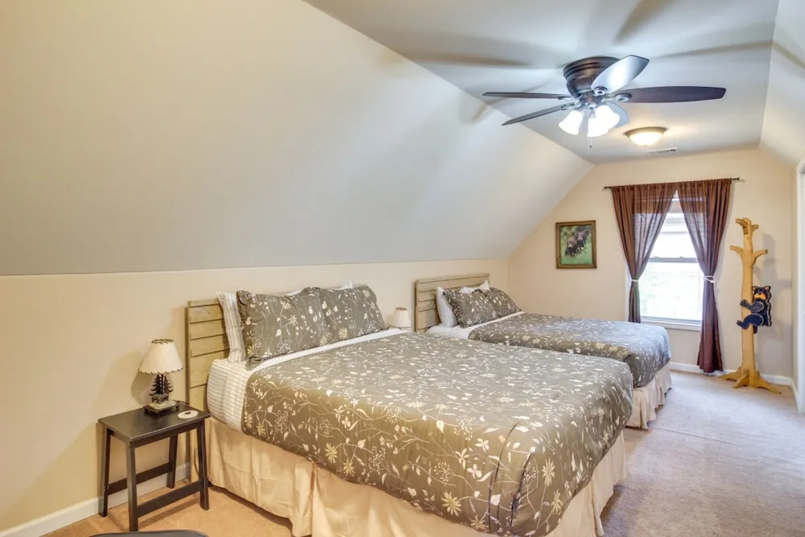 'serene Shores' Lakefront House w/ Dock!