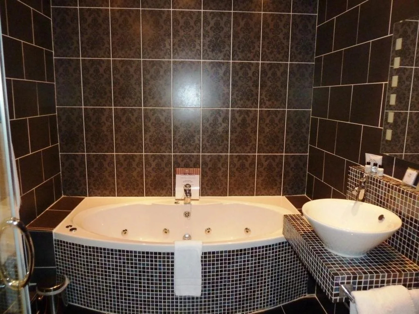 The Jersey Farm Country Hotel